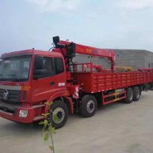 湖北神百专用汽车公司 专注品质，供应多样化专用汽车