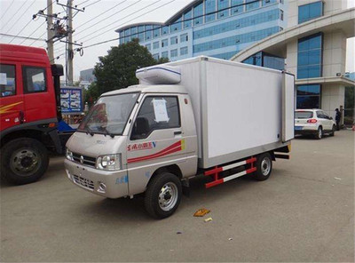 四季通用的高效伙伴——凯马牌KMC5030XLCQ27D5型冷藏车深度解析